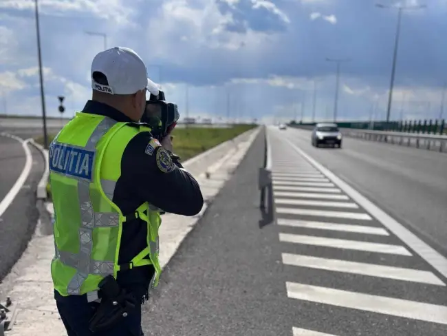 Foto FOTO. 19 permise de conducere reţinute, pe drumurile din Olt, în cadrul „Speed Marathon”