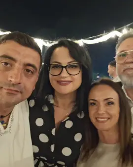 Foto PNL angajează, AUR livrează: Vedetă mondenă din Republica Moldova, angajată la primăria lui De Mezzo