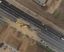 Foto Mobilizare impresionantă pe Tronsonul 4 al DEx 12 Craiova–Pitești: Aproape 700 de muncitori pe șantier (VIDEO)