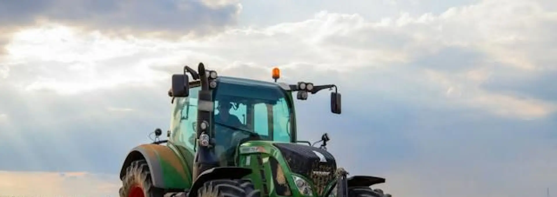 Foto Înscrierea în aplicaţia Programului Rabla pentru Tractoare, anulată