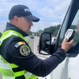 Foto Zeci de camioane şi mijloace de transport în comun verificate în cadrul acţiunii „TRUCK&BUS”