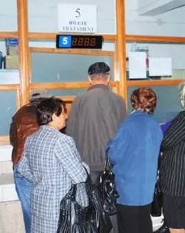 Foto  O nouă serie de bilete de tratament pentru pensionarii olteni