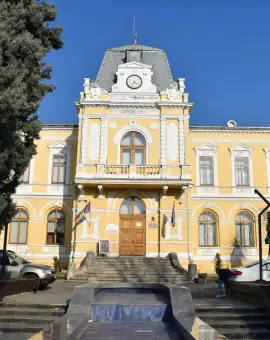 Foto Noaptea Muzeelor, la Slatina. Expoziţii şi ateliere de creaţie, organizate sâmbătă de Muzeul Judeţean Olt