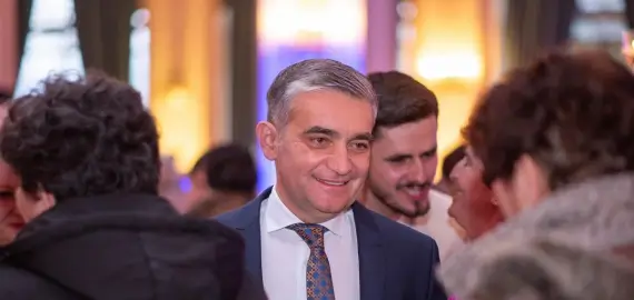 Foto DNA cere arestarea preventivă a primarului din Sinaia. Vlad Oprea ar fi încălcat controlul judiciar