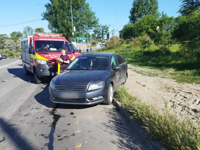 Foto Accident cu două autoturisme implicate, în Slatina. O tânără, la spital   