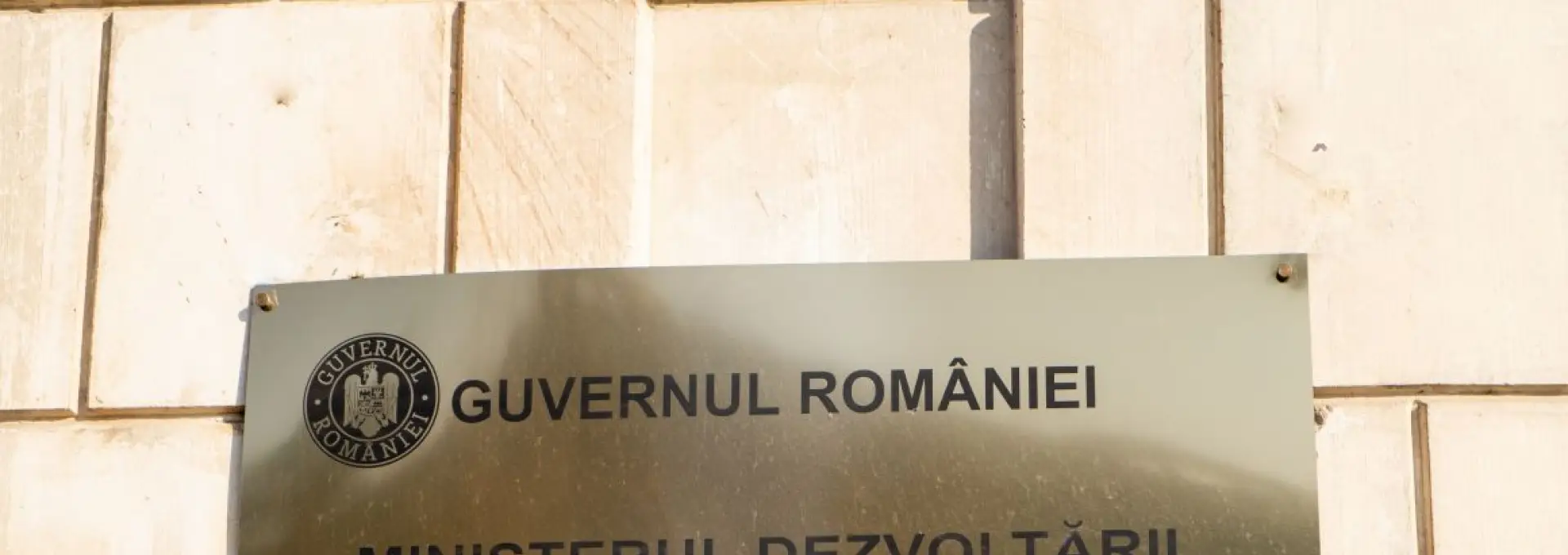 Foto O şcoală din Olt şi detaşamentul de pompieri din Osica de Sus, reabilitate Ministerul Dezvoltării prin Programul de consolidare seismică
