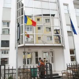 Foto CAS Olt a decontat contravaloarea protezelor pentru peste 100 de oltence care au suferit mastectomie totală