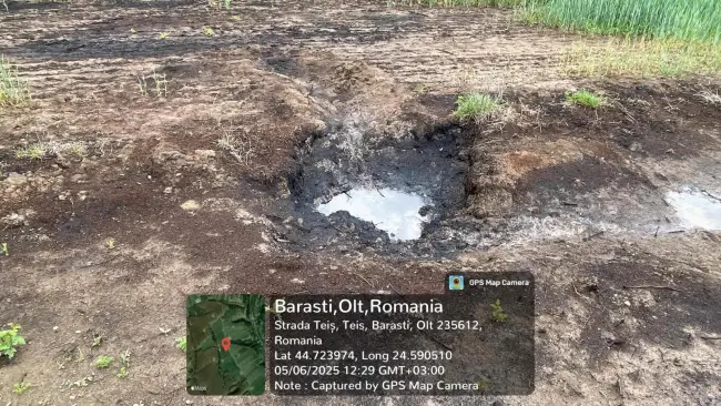 Foto Amendă de 60.000 de lei pentru poluarea solului în Bărăști. Garda de Mediu cere remedierea zonei afectate