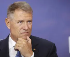 Foto Klaus Iohannis nu participă de la ceremonia de învestire a lui Nicușor Dan