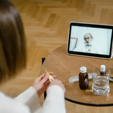 Foto Când e momentul potrivit să alegi telemedicina pentru tratarea afecțiunilor obișnuite?