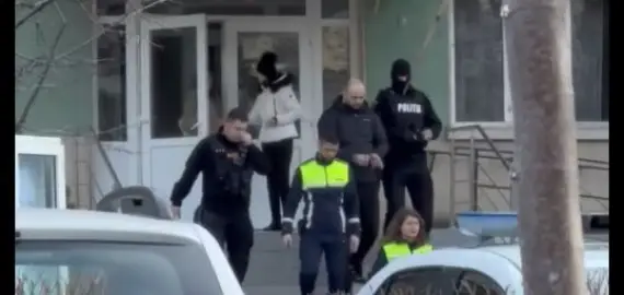 Foto Bătăușul din ziua votului, trimis din nou în judecată. Fierăscu, acuzat acum de șantaj