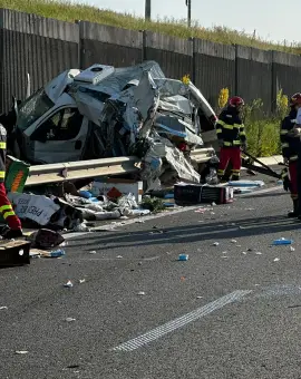 Foto Grav accident pe Drumul Expres, la Milcov: Trafic rutier blocat, o persoană a decedat