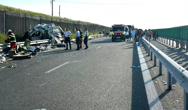 Foto FOTO/VIDEO. Grav accident pe Drumul Expres, la Milcov: Trafic rutier blocat, o persoană a decedat