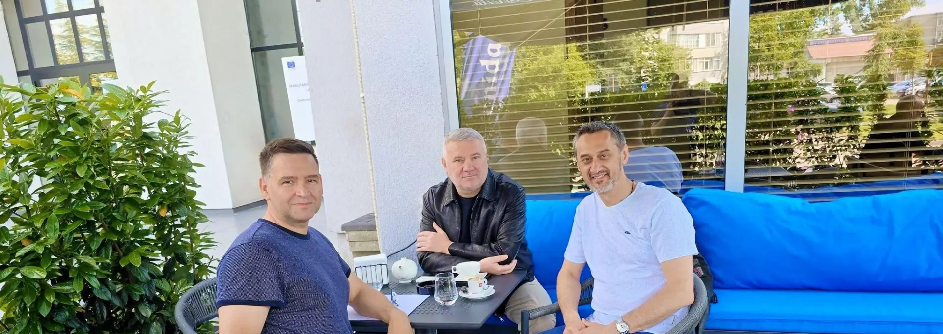 Foto Cum e? Președintele PNL Olt se declară împotriva taxelor, dar primarul Mario De Mezzo impune noi dări firmelor din Slatina