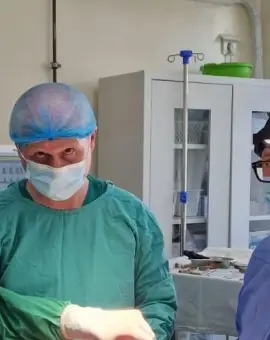 Foto Chirurgie de top la Spitalul Slatina: Tumoră de limbă extirpată și reconstrucţie, într-o intervenție de 12 ore