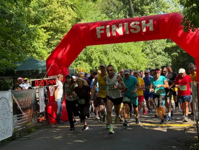 Foto Romanaţi Trail Run 2025: Sute de participanţi la evenimentul sportiv de la Caracal (FOTO)