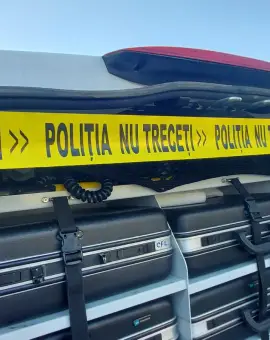 Foto Anchetă la Teslui. Fragmente osoase şi craniul unui bărbat dispărut, găsite în apropierea locuinţei acestuia