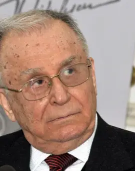 Foto Confirmare oficială: Ion Iliescu are cancer la plămâni