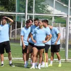 Foto FOTO. 23 de jucători la primul antrenament al CSM Slatina. Niculescu: „Suntem în discuţii cu mai mulţi jucători, pentru a ne întări lotul”
