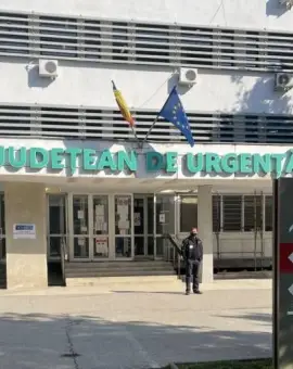 Foto    Zeci de olteni s-au prezentat la spital din cauza înţepăturilor de căpuşe