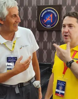 Foto Profesorul Marius Perianu de la CN „Ion Minulescu” Slatina pregăteşte lotul olimpic de matematică al României pentru Olimpiada Balcanică