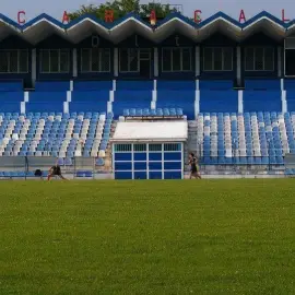 Foto Universitatea Craiova II va juca la Caracal din toamnă. Primar: „Lucrăm de multă vreme la acest proiect“