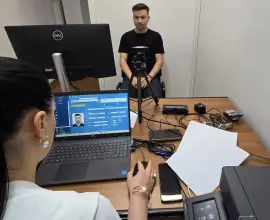 Foto Caracalul eliberează, de astăzi, cărți de identitate electronice. CEI se extinde în tot județul Olt
