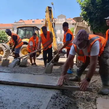 Foto Angajatorii sunt obligaţi să ia măsuri pentru protecţia muncitorilor în zilele caniculare