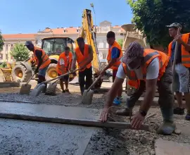 Foto Angajatorii sunt obligaţi să ia măsuri pentru protecţia muncitorilor în zilele caniculare