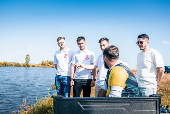 Foto TSD Slatina a lansat prima ediție a „Cupei Tinerilor Pescari” pe Balta Olari: capturi mari, voie bună și planuri pentru viitor