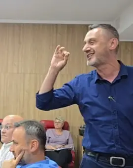 Foto De Mezzo repetă scenariul atribuirilor directe: 48.000 de euro pentru Zilele Slatinei, dați fără licitație, cu trei zile înainte de eveniment