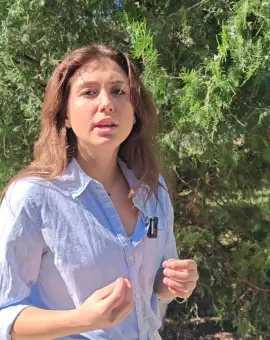 Foto Lecţia empatiei, învăţată la Schitu Greci: o studentă din SUA face voluntariat într-un spital românesc de psihiatrie