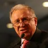 Foto Noi date despre starea de sănătate a lui Ion Iliescu. În continuare la ATI, dar în stare stabilă