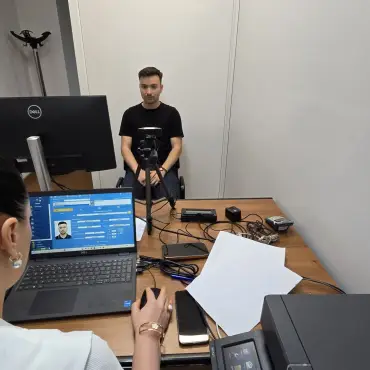 Foto Val de solicitări pentru noile cărți de identitate: DJEP Olt deschide un nou birou pentru CEI