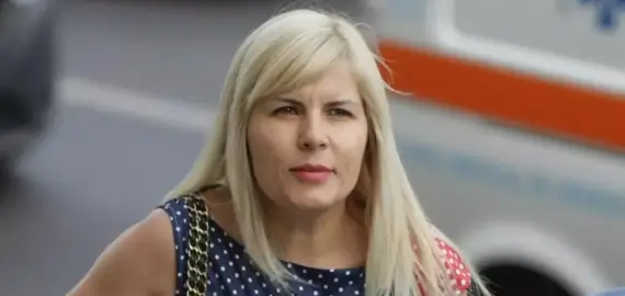 Foto Elena Udrea rămâne internată, după ce duminică a fost supusă unei intervenţii chirurgicale 