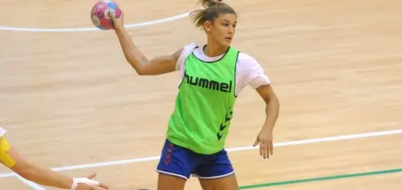 Foto CSM Slatina mai transferă o jucătoare străină. Aleksandra Vukajlović, ultima dată la CS Minaur Baia Mare
