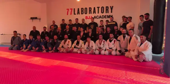 Foto „77 Laboratory” s-a deschis la Slatina, prima academie dedicată exclusiv Brazilian Jiu-Jitsu din oraș