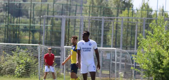 Foto Atacantul Oscar Siafa, noua achiziţie a CSM Slatina