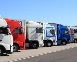 Foto Restricţii de circulaţie pentru autovehiculele de mare tonaj, în Slatina şi pe drumurile naţionale, din cauza Codului Roşu de caniculă