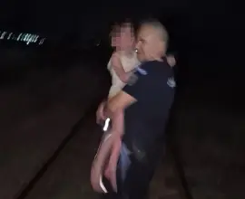 Foto VIDEO. Misiune îndeplinită cu succes. Un copil de 5 ani, din Vlădila, dat dispărut, găsit de jandarmi la scurt timp   