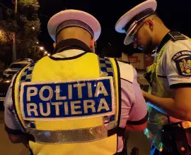 Foto Un copil de 15 ani a murit într-un accident între un autoturism și o combină agricolă, lângă Caracal