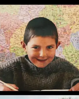 Foto Un tânăr stabilit în Italia, îl caută în judeţul Olt pe tatăl său, despre care nu mai ştie nimic de două decenii