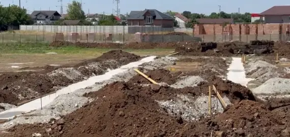 Foto A început construcția Centrului de Zi pentru Vârstnici din Caracal, finanțat prin PNRR