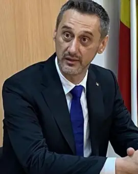 Foto De Mezzo îndatorează Slatina. Primăria a plătit 50.000 euro unei firme pentru asistenţă tehnică în vedere contractării unui împrumut