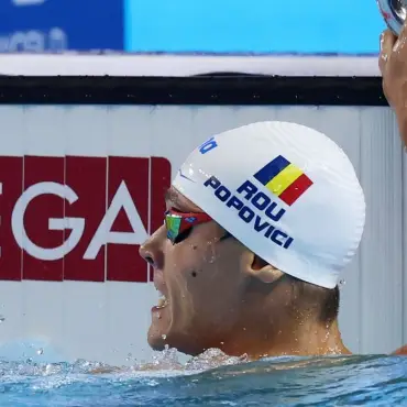 Foto David Popovici, în semifinale la 100 metri liber. La ce oră va concura medaliatul cu aur la 200 metri liber
