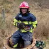 Foto Salvare reuşită la barajul Slătioara: un cățel scos de pompierii din Slatina, dintr-un canal dezafectat 