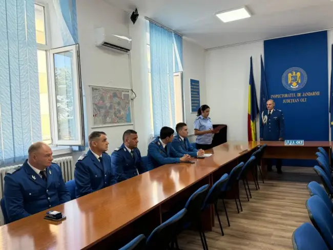 Foto FOTO. Avansări la termen în cadrul Inspectoratului de Jandarmi Județean Olt