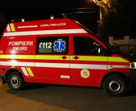 Foto Copil de cinci ani, accidentat la un loc de joacă din Parcul Tineretului (VIDEO)