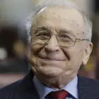 Foto Ion Iliescu nu mai poate respira fără aparate. S-a întrunit comitetul pentru organizarea funeraliilor de stat