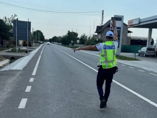 Foto Razie în Olt: 23 de permise reţinute, în doar două zile. Slătinean surprins cu 110 km/oră în Grădinari